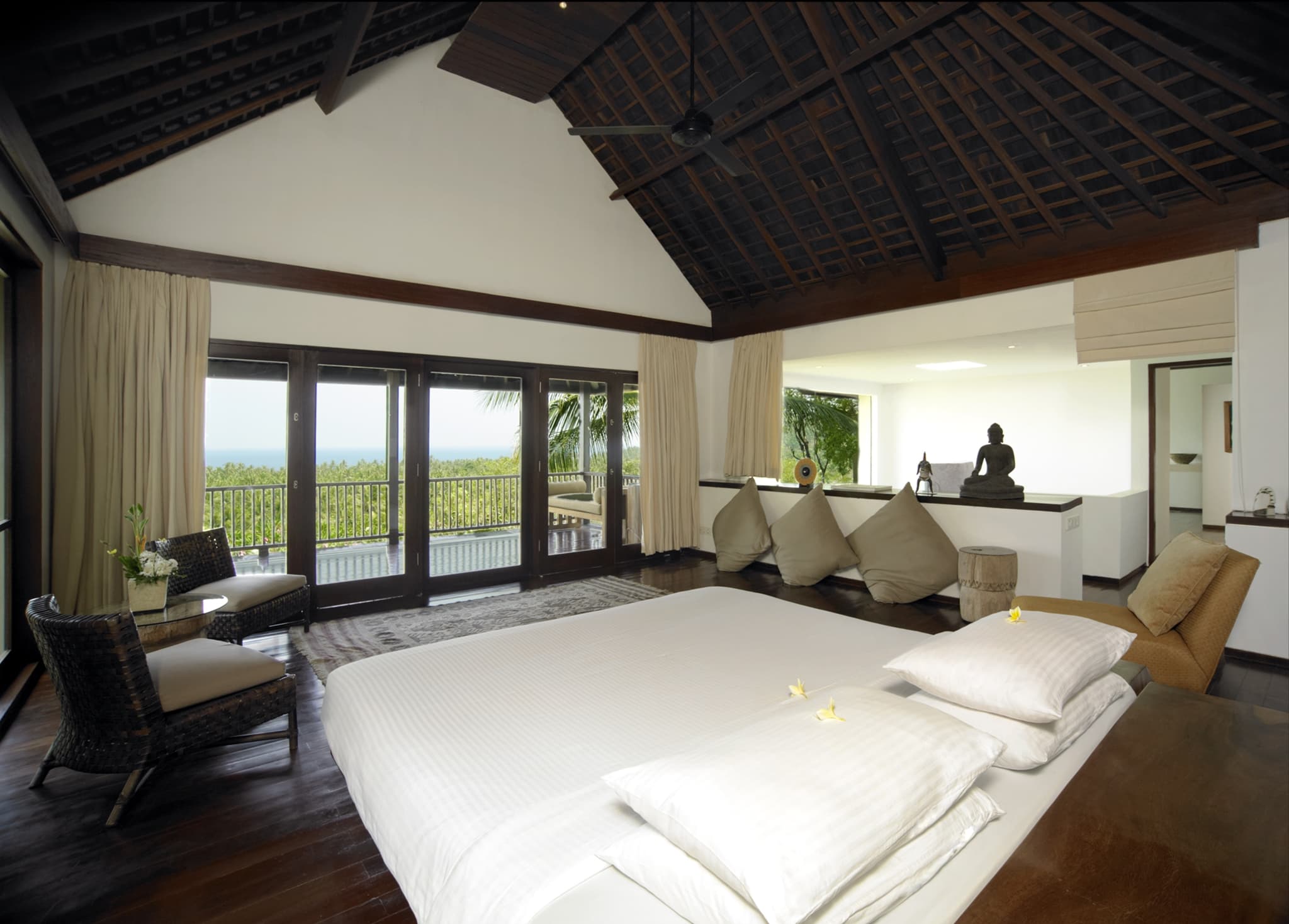Qusia Villa – Luxury Villa & Butler Service at Qunci Villas Lombok